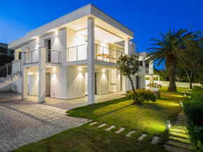 WLofts 11, 12 & 14 by Klodge Olbia